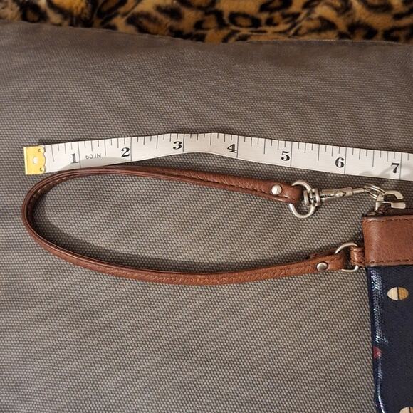 Fossil Key-Per Wristlet 7" x 3.5" Coated Canvas Leather Retro Geometric Clutch - Picture 7 of 9